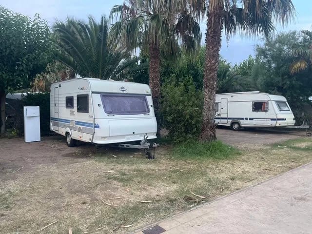 Caravan Hobby 1