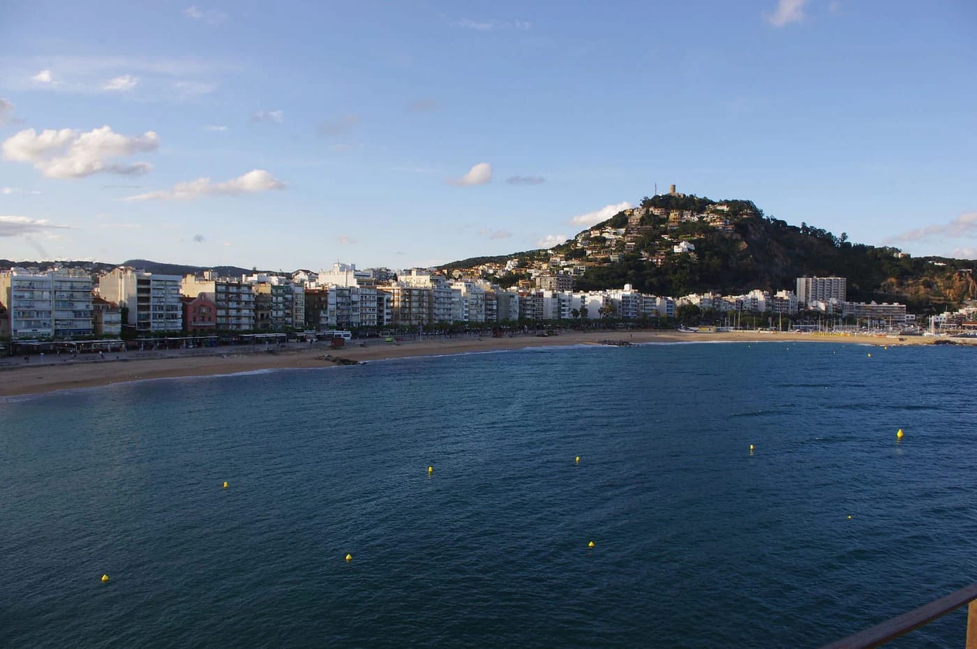 Het strand en de promenade van Blanes