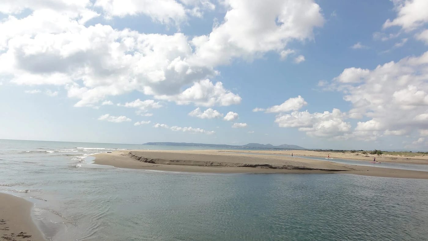 Duinen en natuur langs de kust van Sant Pere Pescador