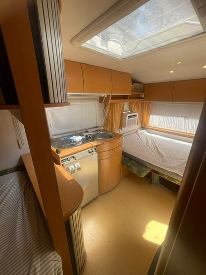 Caravan HomeCar 2-5 Persoons